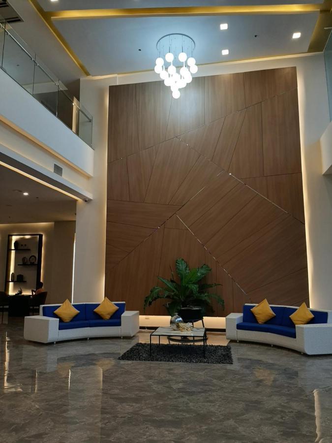 Winrich Hotel Mactan Exterior foto